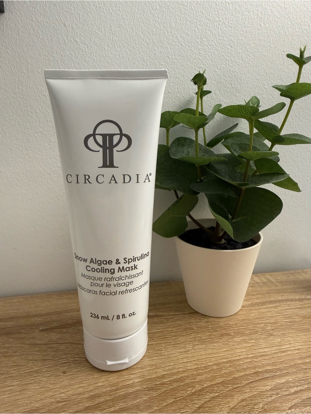 BRAND NEW Circadia Snow Algae & Spirulina Cooling Mask
